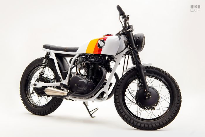 Honda CB360 street scrambler yang tampil mempesona
