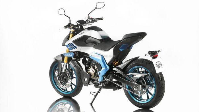 Tampak belakang FB Mondial Piega 125, terlihat sangar dan futuristis