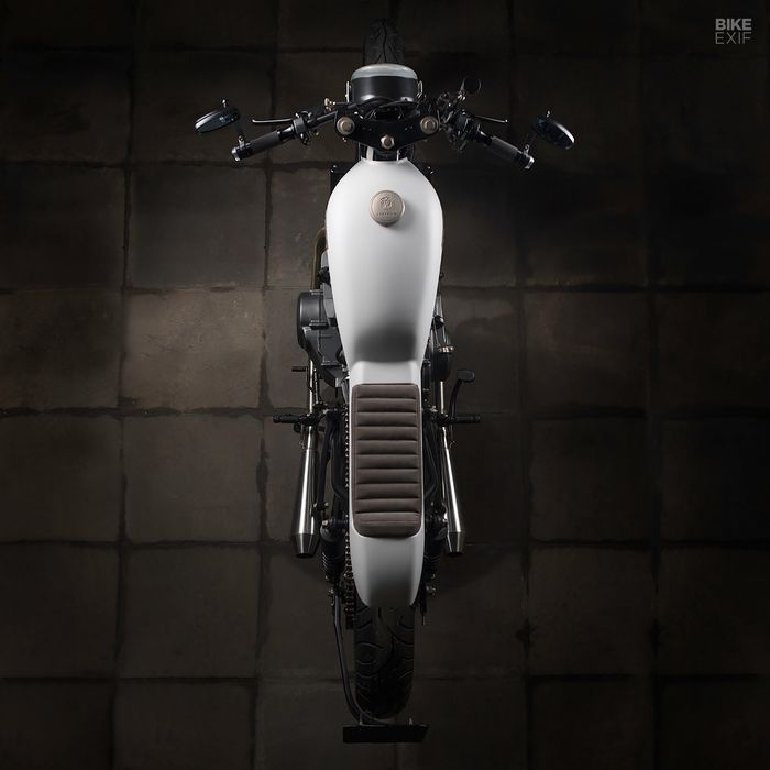 Bodi-bodinya dibuat bermodel monokok