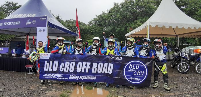Awak media jajal langsung Yamaha WR 155 R di Hambalang