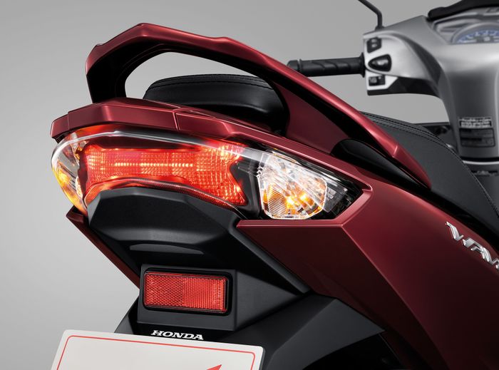 Tampilan stoplamp LED baru milik New Honda Wave 125i