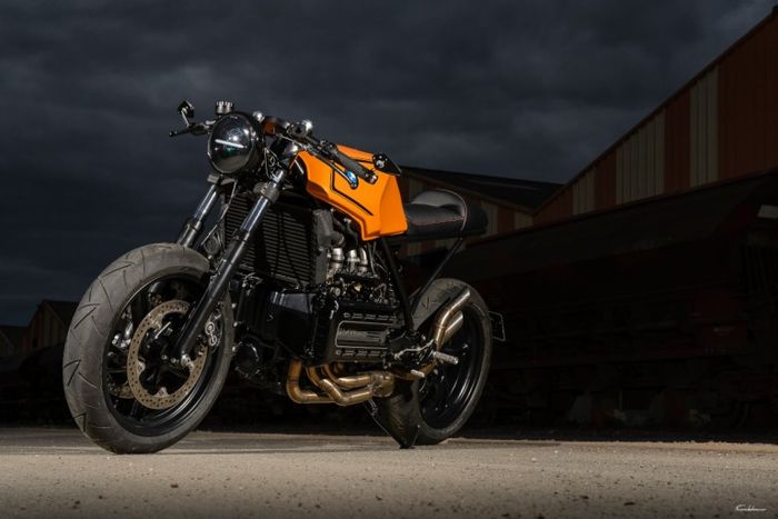 BMW K1100LT cafe racer yang tampil sangar