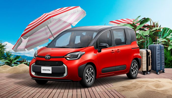 Toyota Sienta yang hadir di Singapura bermesin hybrid.
