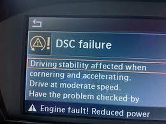 Jika modul DSC tidak di-coding ulang, berpotensi terjadi fault.