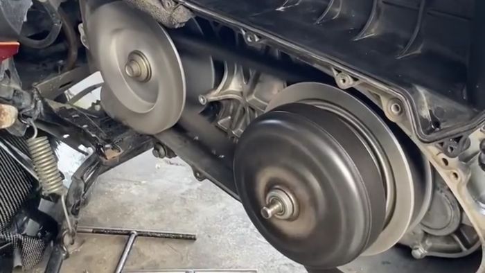 CVT Yamaha XMAX yang sudah servis CVT