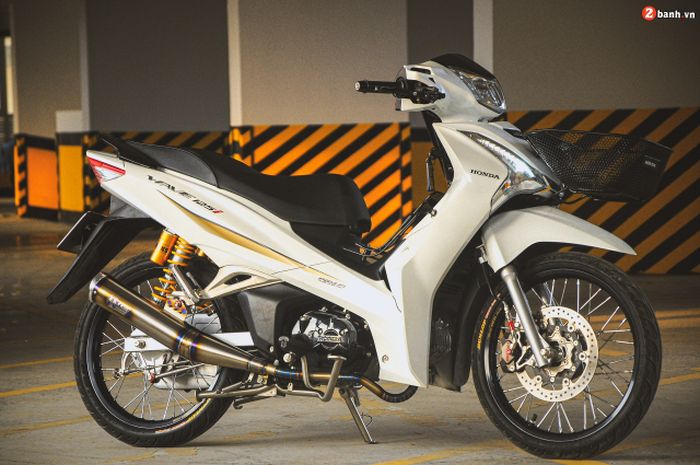 Honda Supra X 125 yang tampil elegan dan stylish