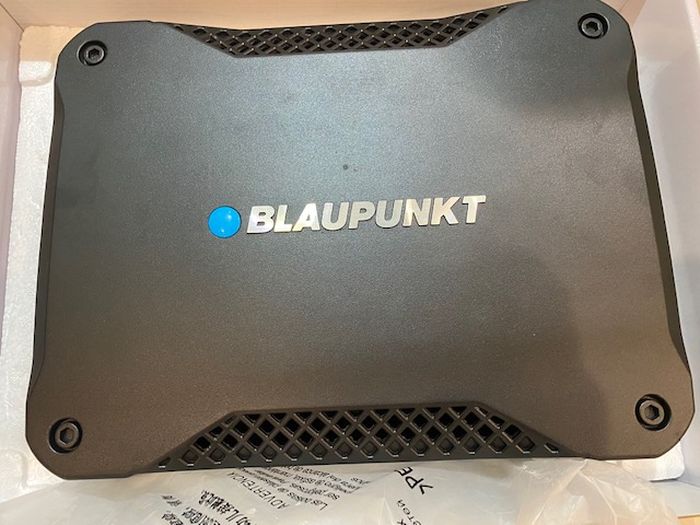 Subwoofer aktif merek Blaupunkt bisa jadi piihan untuk upgrade audio