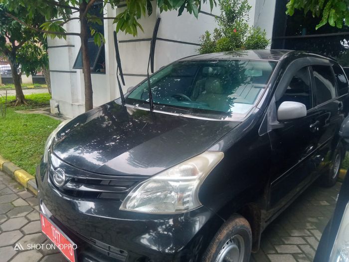 Kondisi Kondisi mobil Daihatsu Xenia 1.3 X 2012 yang dilelang