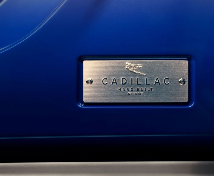 Cadillac Celestiq dibangun secara hand built mengikuti keinginan kliennya.
