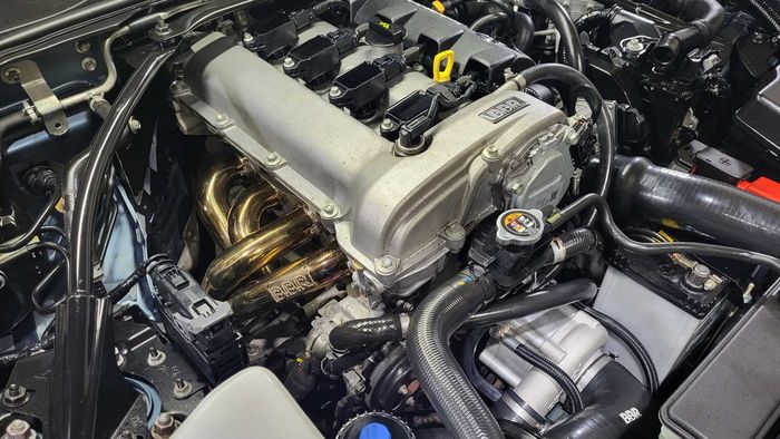 Mesin modifikasi Mazda MX-5 disuntik supercharged hingga merilis tenaga 250 dk