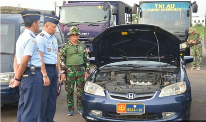 Kendaraan dinas TNI-AU