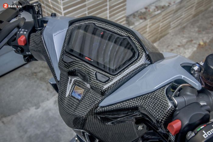 Kepalanya pakai milik Vario dan disematkan speedometer Koso