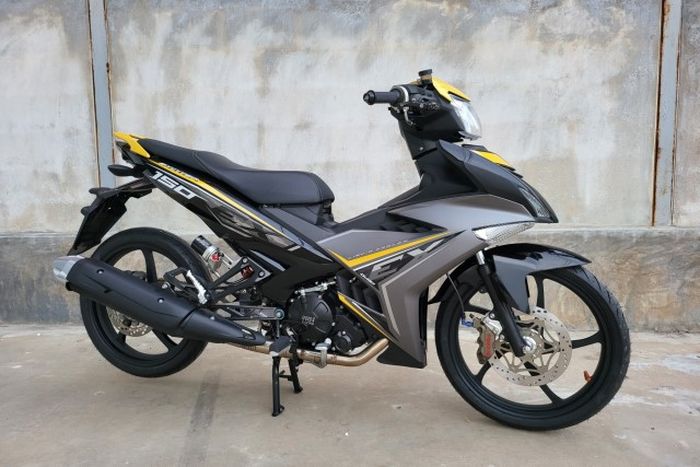 Modifikasi Yamaha MX King 150 yang keren dan sangar