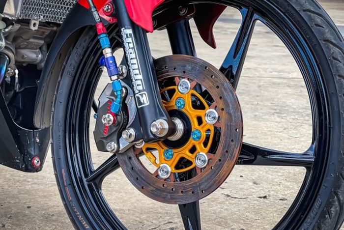 Pelek pakai punya Jupiter Z dan pengeremannya diperbarui