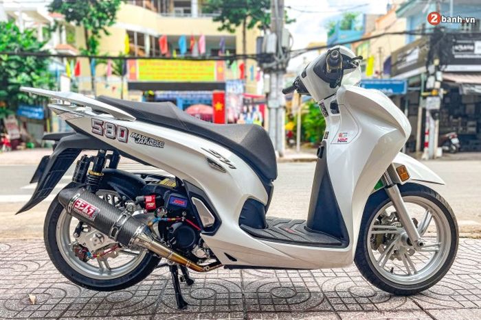 Modifikasi Honda SH350i yang keren dan mewah