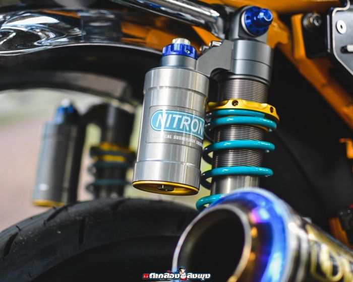 Suspensi belakang pakai shock Nitron