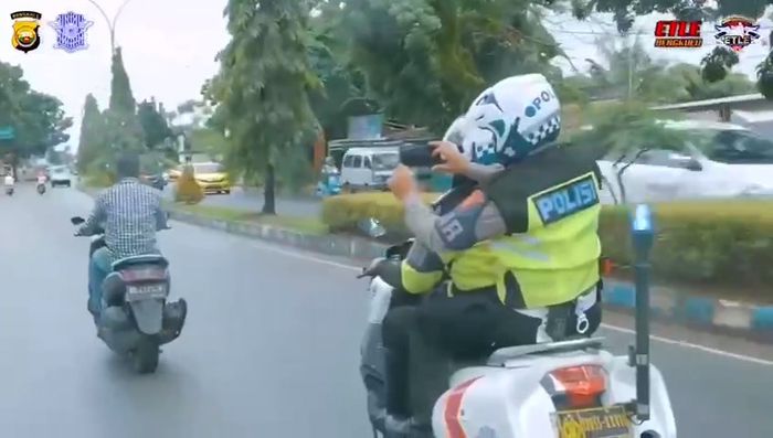 Ilustrasi penerapan ETLE mobile