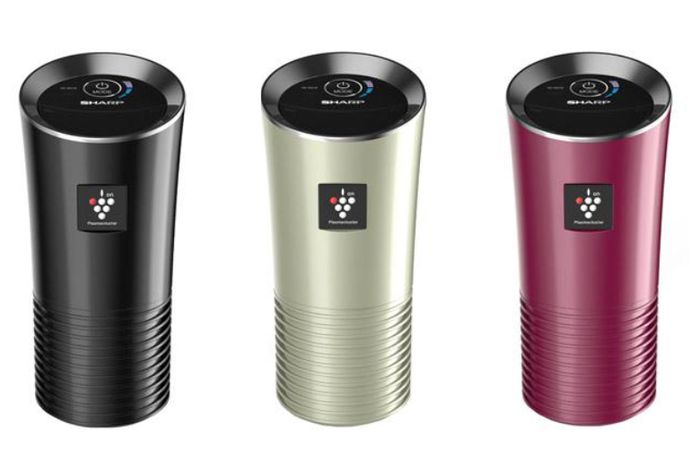 Titanium Black (B), Mint Blue (A), dan Pearl White (W) 