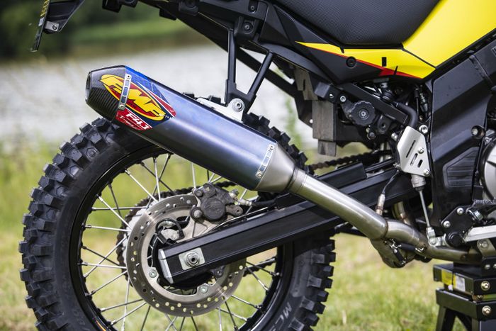 Sektor mesin mendapatkan knalpot FMF