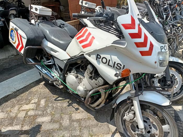 Kondisi Yamaha XJ900P yang dilelang KPKNL Yogyakarta.