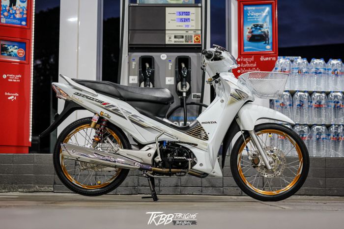 Modifikasi Honda Supra X 125 yang keren dan elegan