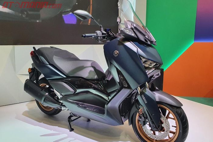 Yamaha XMAX Connected terbaru resmi diluncurkan di IMOS 2022.