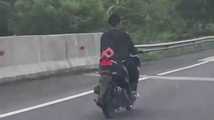 Usai COD knalpot, pelajar naik Honda Vario 125 masuk tol Lampung Selatan