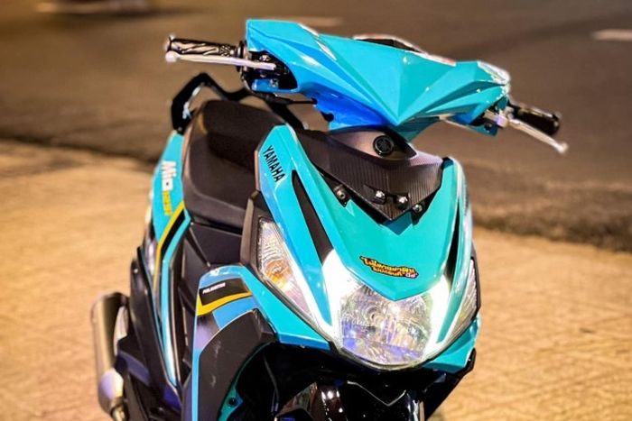 Dari depan Yamaha Mio M3 ini kelihatan biasa saja
