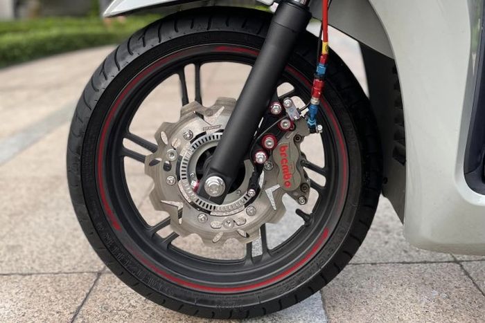 Kaki depan hanya mendapatkan upgrade pengereman