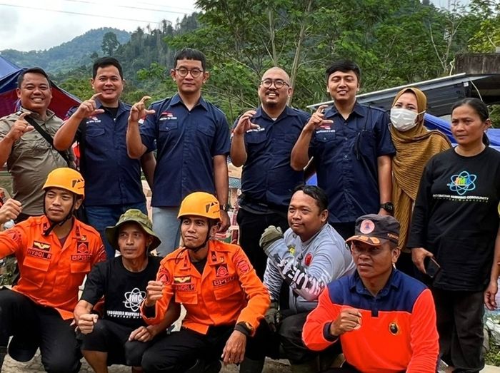 Cresna bersama aparat setempat salurkan bantuan bagi korban gempa bumi Cianjur