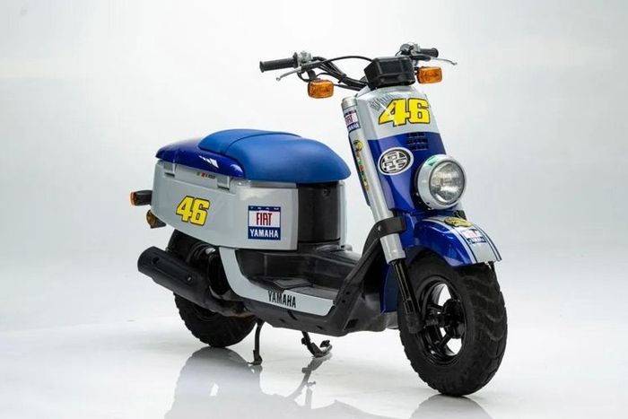 Yamaha Giggle 50 Valentino Rossi berlivery Fiat Yamaha.