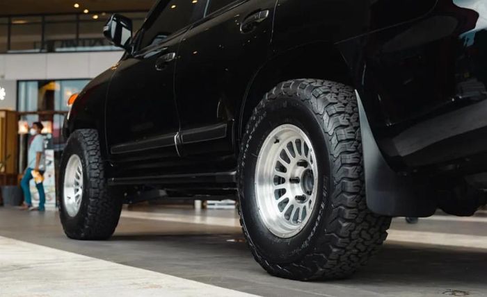 Ban gambot dan pelek beadlock bikin gantengnya pas