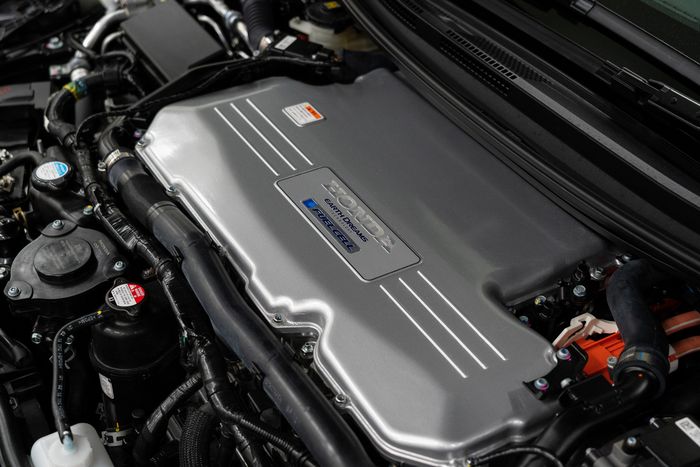 Honda CR-V berteknologi fuel cell akan diproduksi di bekas pabrik Acura NSX di Ohio.