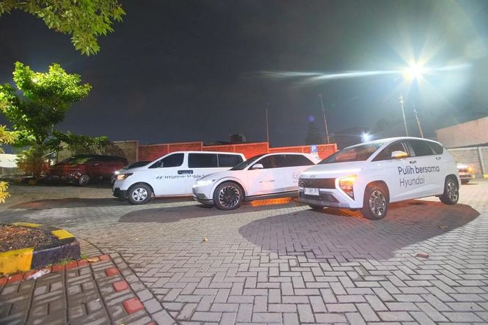 Hyundai juga mengerahkan bantuan berbagai kendaraan untuk membantu pemulihan kondisi di Cianjur pasca-gempa.