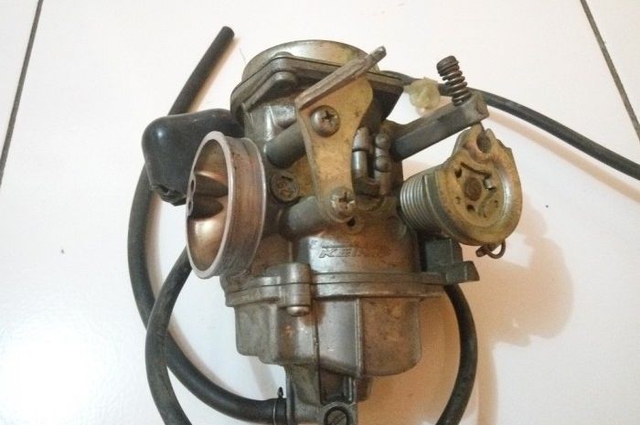 Ilustrasi karburator Honda BeAT