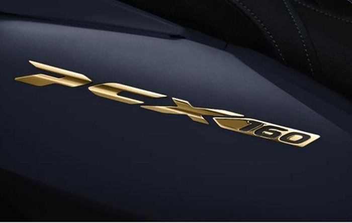 Emblem 160 di Honda PCX 160