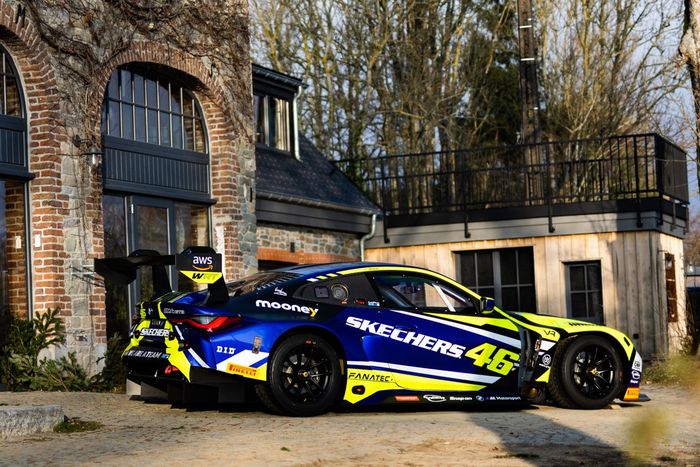 Mobil BMW M4 GT3 nomor 46 yang akan dikemudikan Valentino Rossi dan Sean Gelael di Dubai 24 Hours.