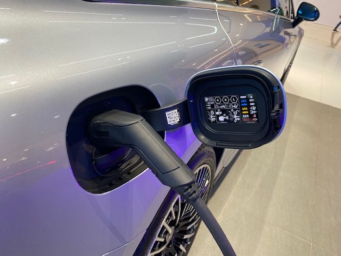 Ilustrasi. Pengisian ulang baterai mobil listrik sebaiknya dilakukan setiap mobil usai dipakai