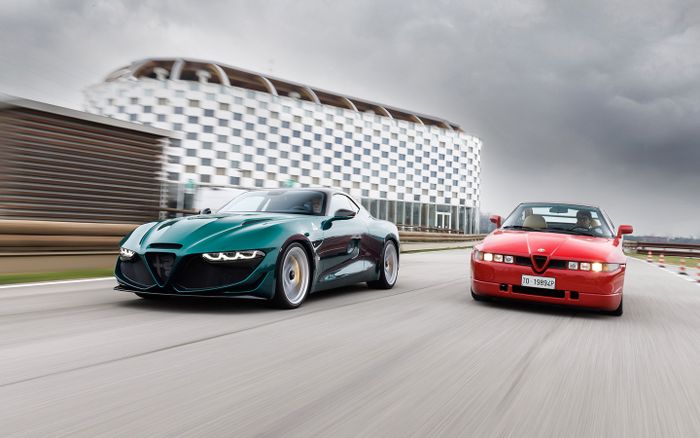 Alfa Romeo Giula SWB Zagato bersama Alfa Romeo SZ.