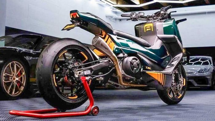 Buritan kece yang menyudut