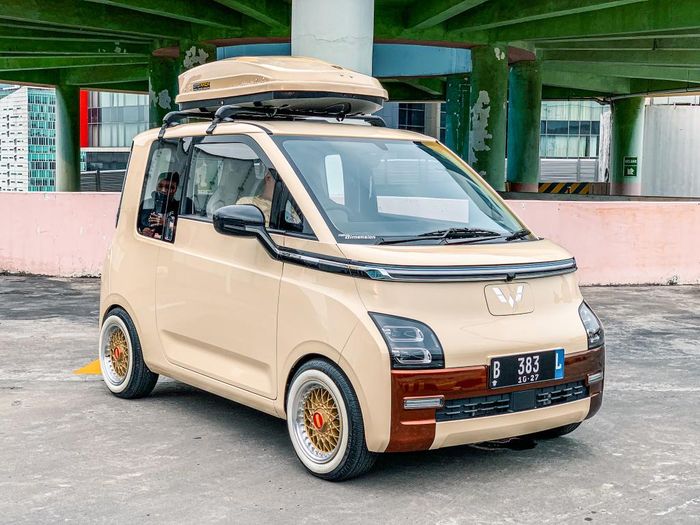 Modifikasi Wuling Air ev bergaya retro