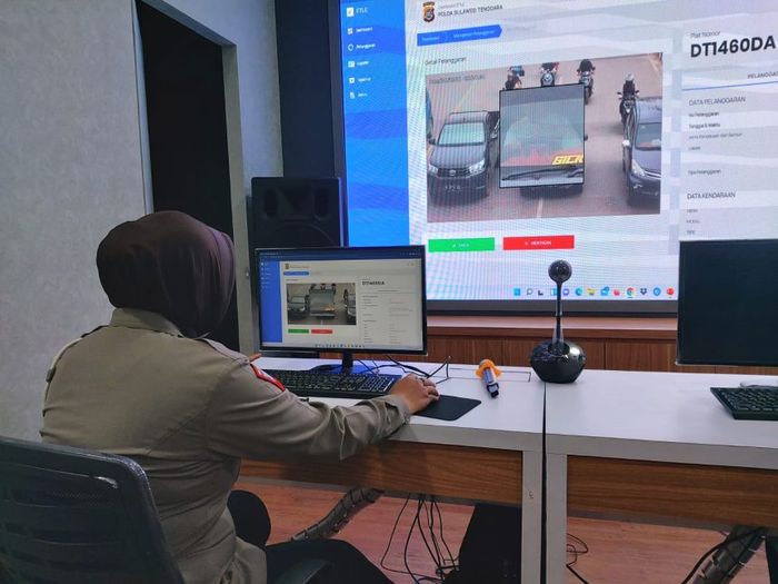 Sejumlah pelanggar tertangkap kamera ETLE di Kota Kendari.