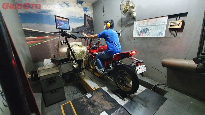 Tes dyno Honda CBR250RR-SP QS 2022 di Sportisi Motorsport.