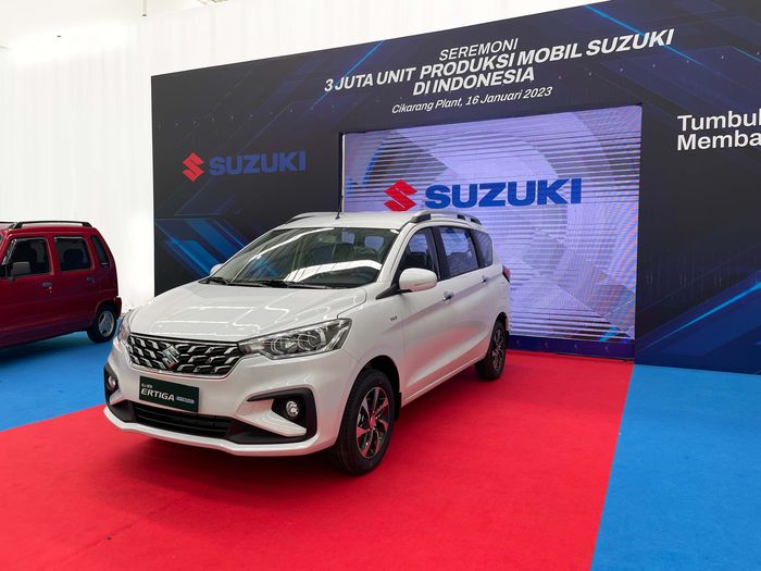 All New Ertiga Hybrid yang jadi unit ke-3 juta bikinan Suzuki Indonesia