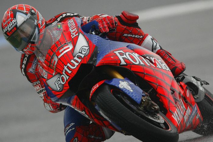 Marco Melandri dengan livery Spider-Man