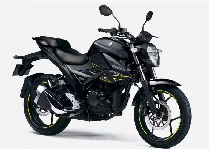 pilihan warna Glass Sparkle Black.