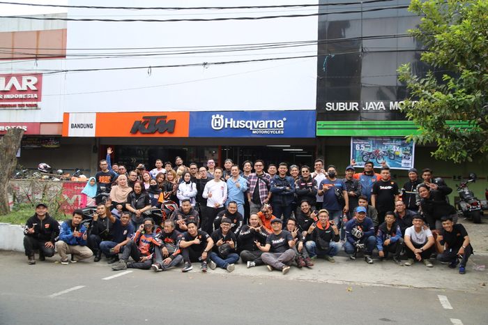 Anniversary The Dukes Bandung di dealer KTM Ciateul-Bandung
