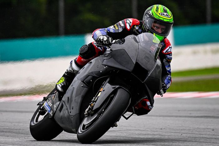 Cal Crutchlow mencoba fairing baru YZR-M1 di tes shakedown MotoGP 2023