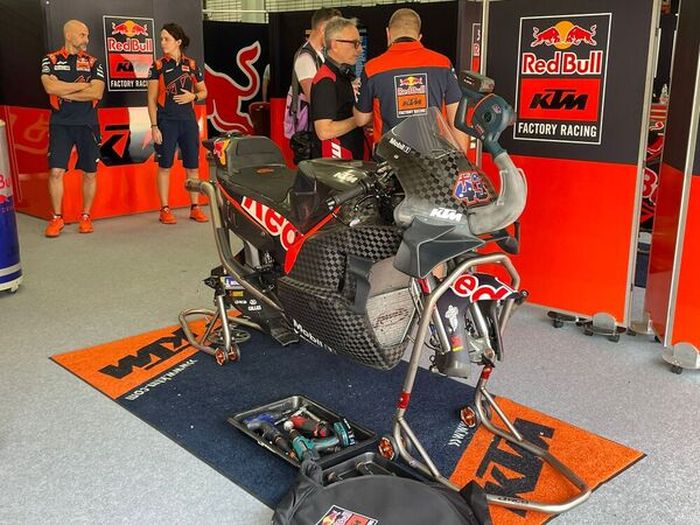 Garasi KTM, motor Jack Miller