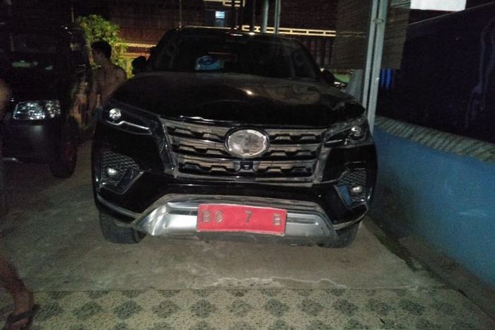 Toyota Fortuner pelat merah BG 7 B yang menabrak bocah usai 13 tahun bernama Rasya di desa Lumpatan II, Sekayu, Musi Banyuasin, Sumatera Selatan